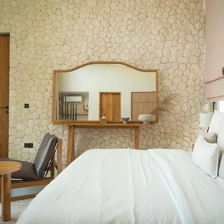 Villa Zara Spacious, Chic And Classy 2 Bedroom Home 5 Minutes From Uluwatu Cliff Edge