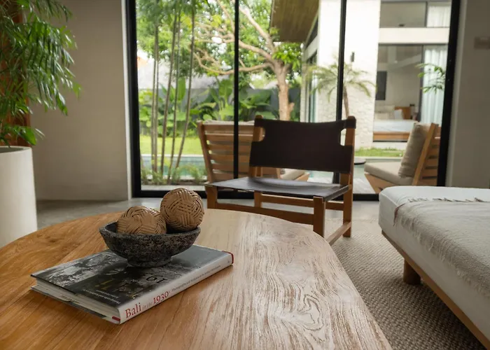 Villa Zara Spacious, Chic And Classy 2 Bedroom 5 Minutes From Cliff Edge *