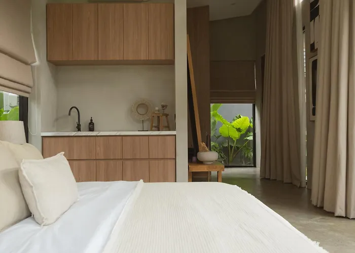 Zara Spacious, Chic And Classy 2 Bedroom 5 Minutes From Cliff Edge Uluwatu (Bali)