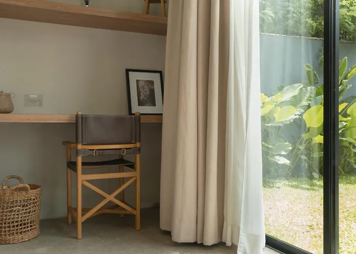 Villa Zara Spacious, Chic And Classy 2 Bedroom 5 Minutes From Cliff Edge Uluwatu (Bali)