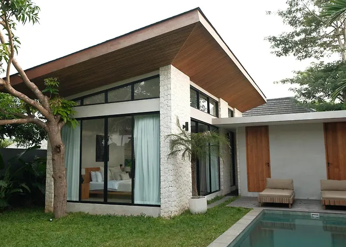 Zara Spacious, Chic And Classy 2 Bedroom 5 Minutes From Cliff Edge