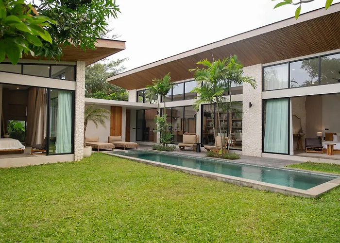 Zara Spacious, Chic And Classy 2 Bedroom 5 Minutes From Cliff Edge Villa Uluwatu (Bali)