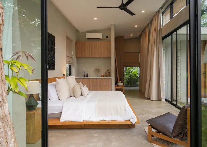 Zara Spacious, Chic And Classy 2 Bedroom 5 Minutes From Cliff Edge *